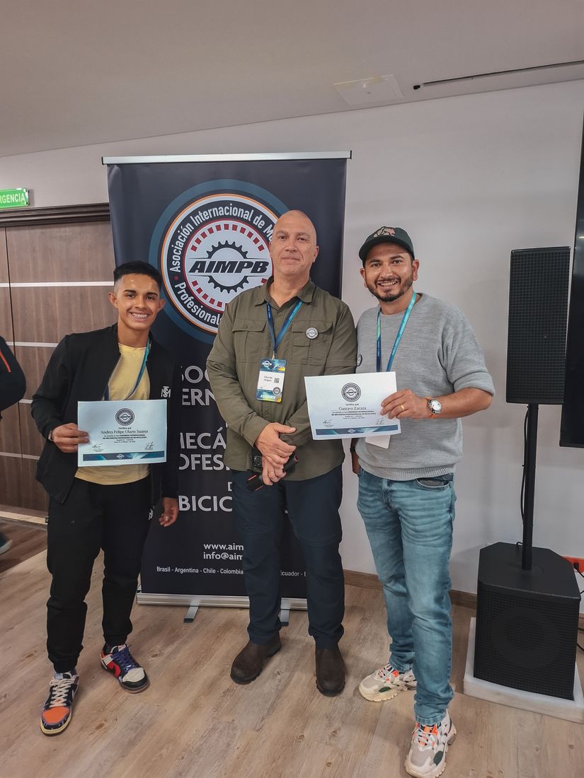 AIMPB International Congress in Bogotá